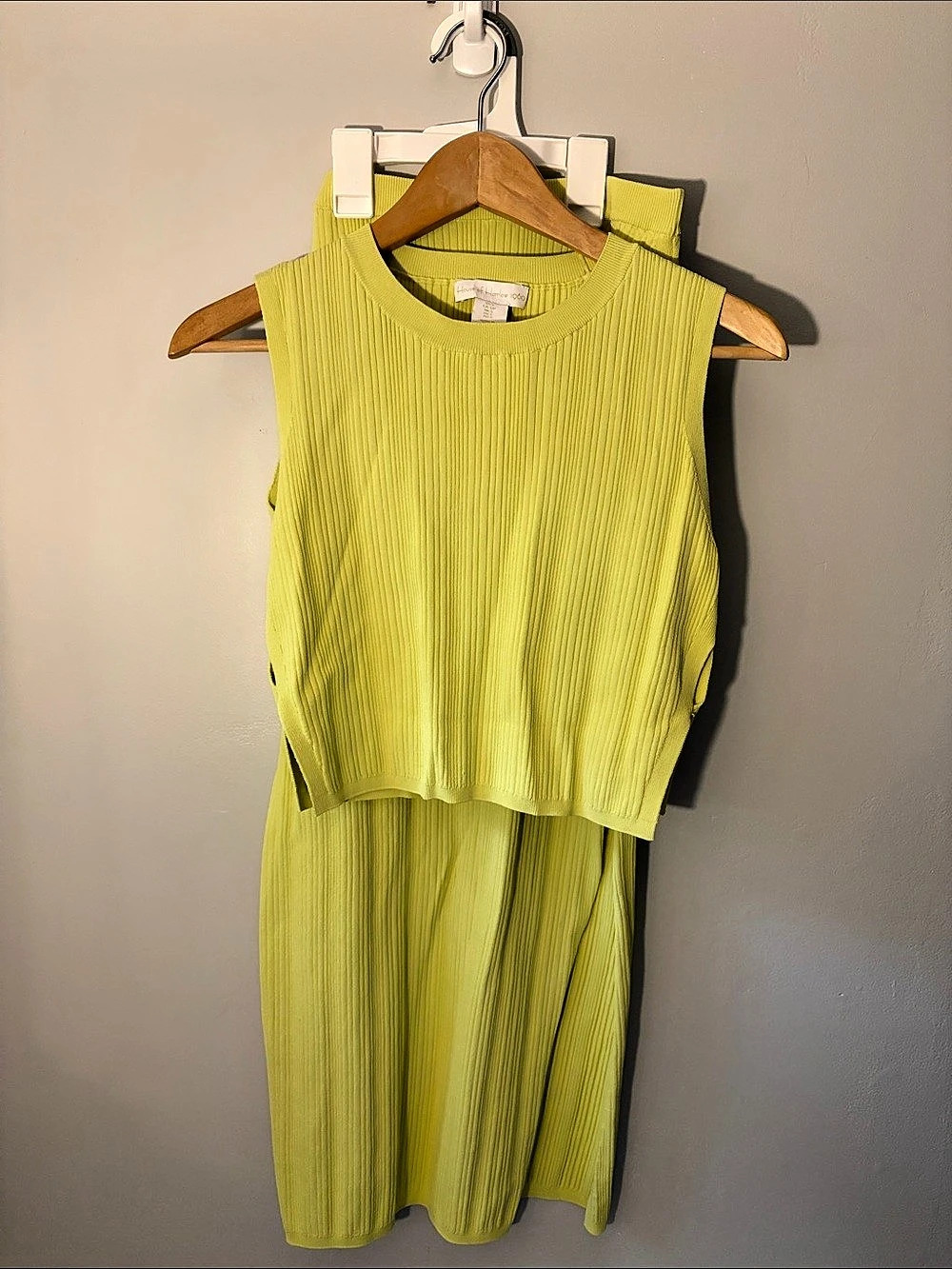 House of Harlow 1960 Ribbed Tank Top and skirt set in Green S Like New